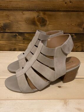 comfort plus by Predictions Taupe Open-Strap Block Heel Sandals